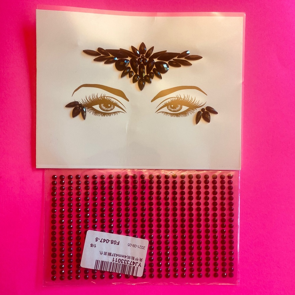 (1) Face JEWELRY WITH BONUS (1)JEWELS
